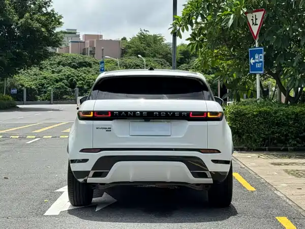 Land Rover Range Rover Evoque 2023