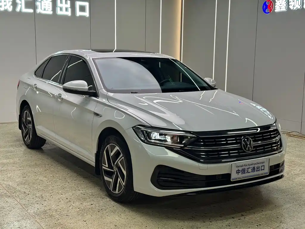 Volkswagen Sagitar 2022
