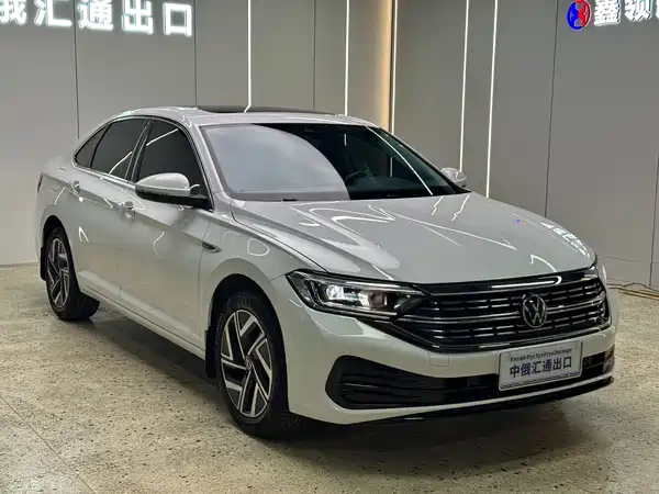 Volkswagen Sagitar 2022