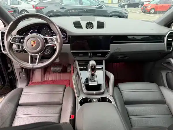 Porsche Cayenne 2019