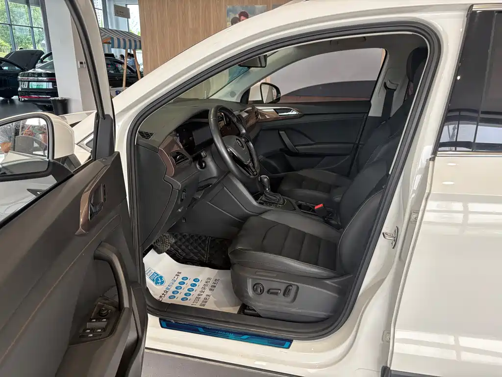 Volkswagen Tharu 2022