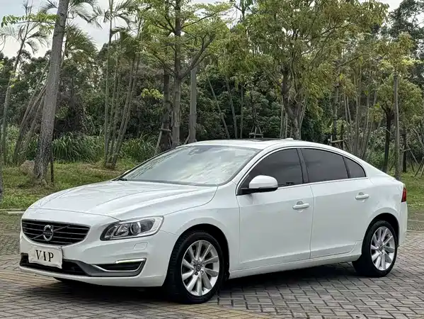 Volvo S60 2016
