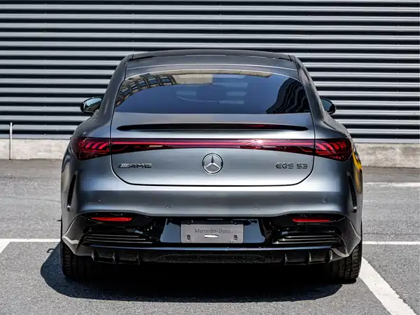 Mercedes-Benz EQS AMG 2023