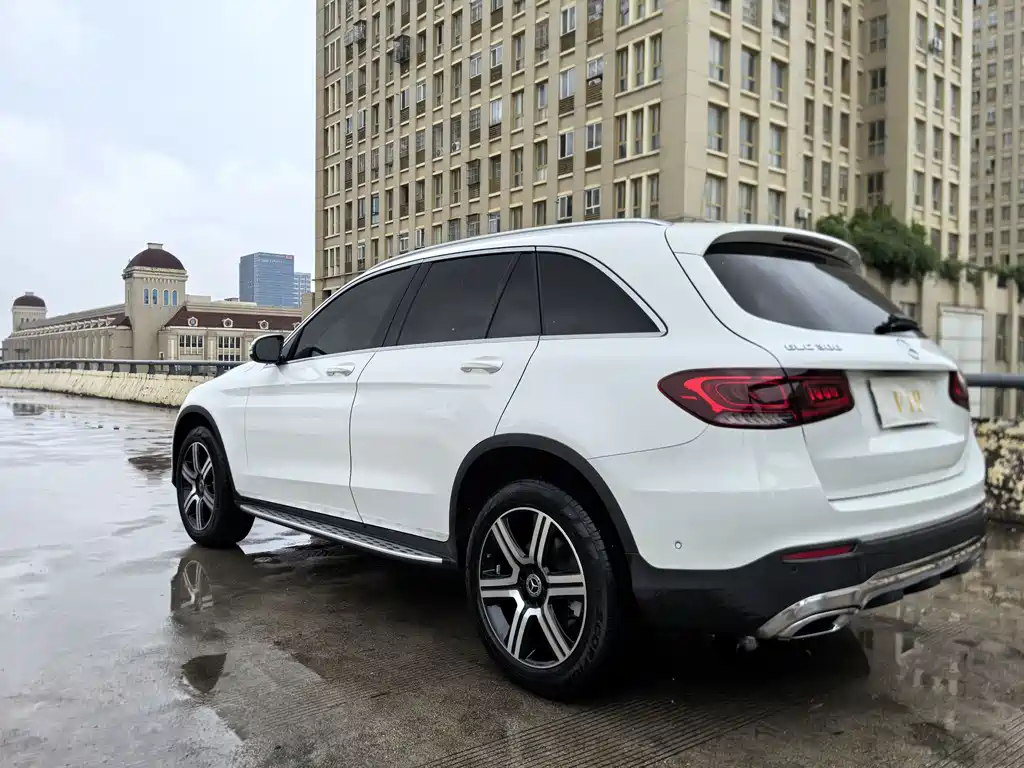 Mercedes-Benz GLC 2020 — фото 44