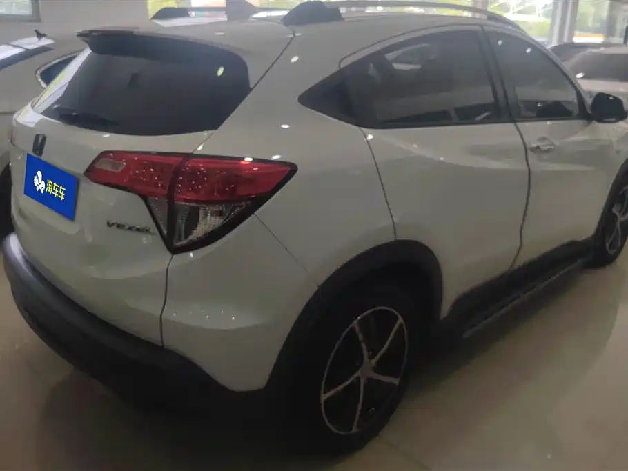 Honda Vezel 2020 — фото 3