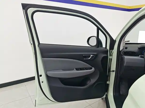 Leapmotor T03 2025