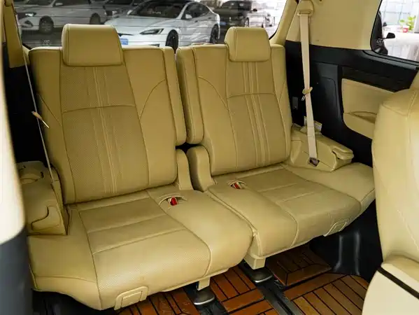 Toyota Alphard 2018