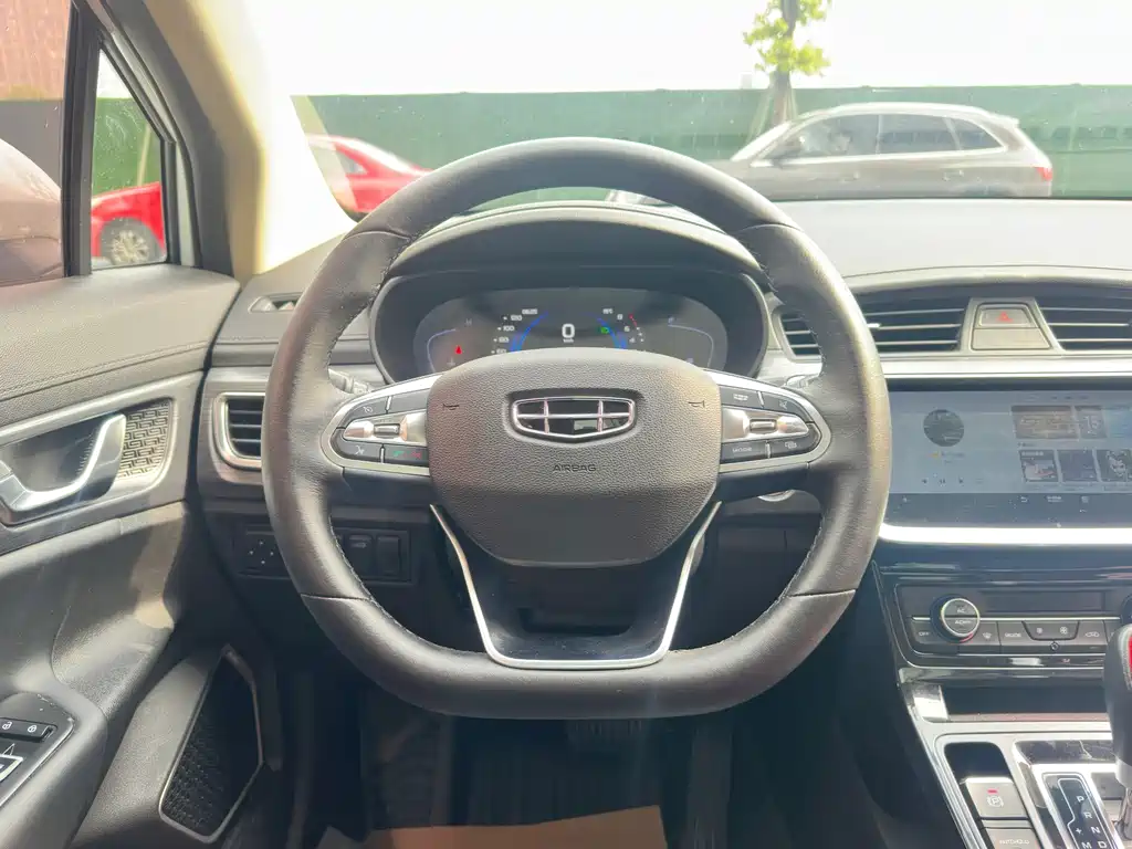 Geely Emgrand GS 2020 — фото 16