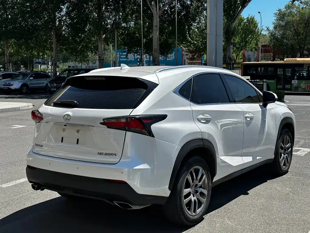 Lexus NX 2017 — фото 6