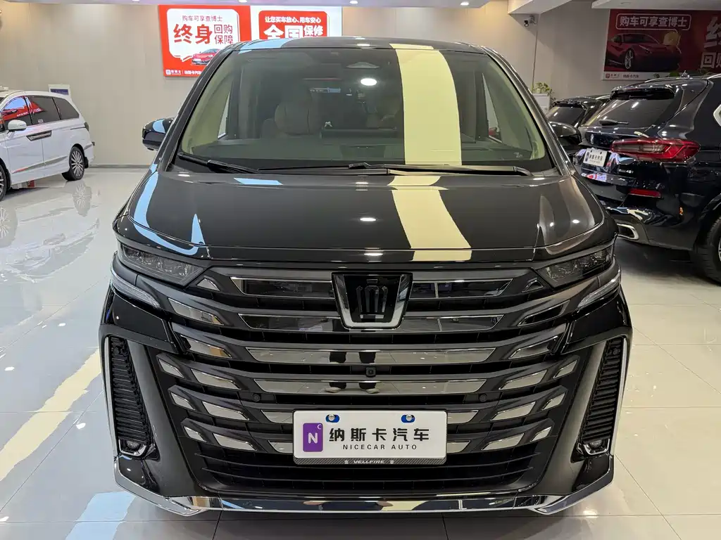 Toyota Vellfire 2024 — фото 2