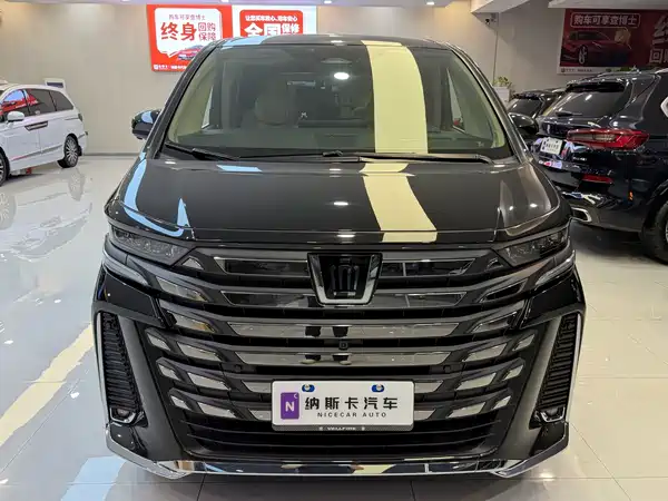 Toyota Vellfire 2024
