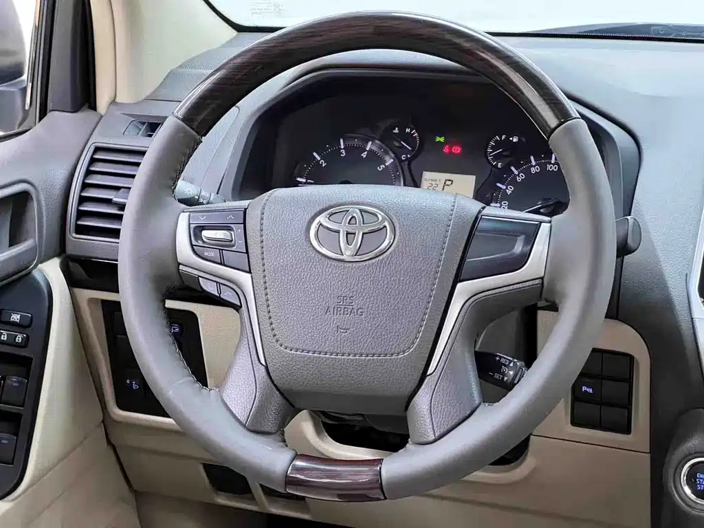 Toyota Prado 2020 — фото 24