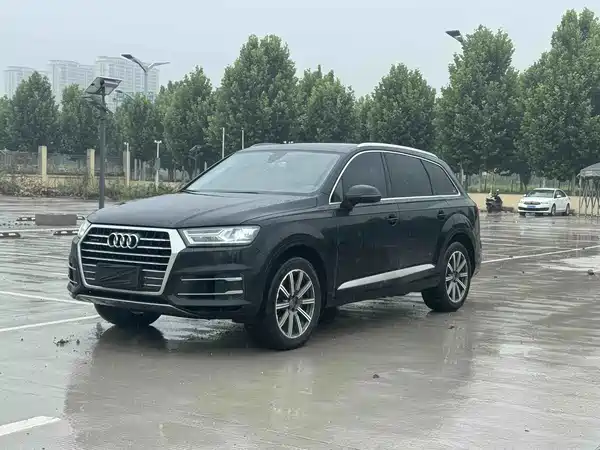 Audi Q7 2016