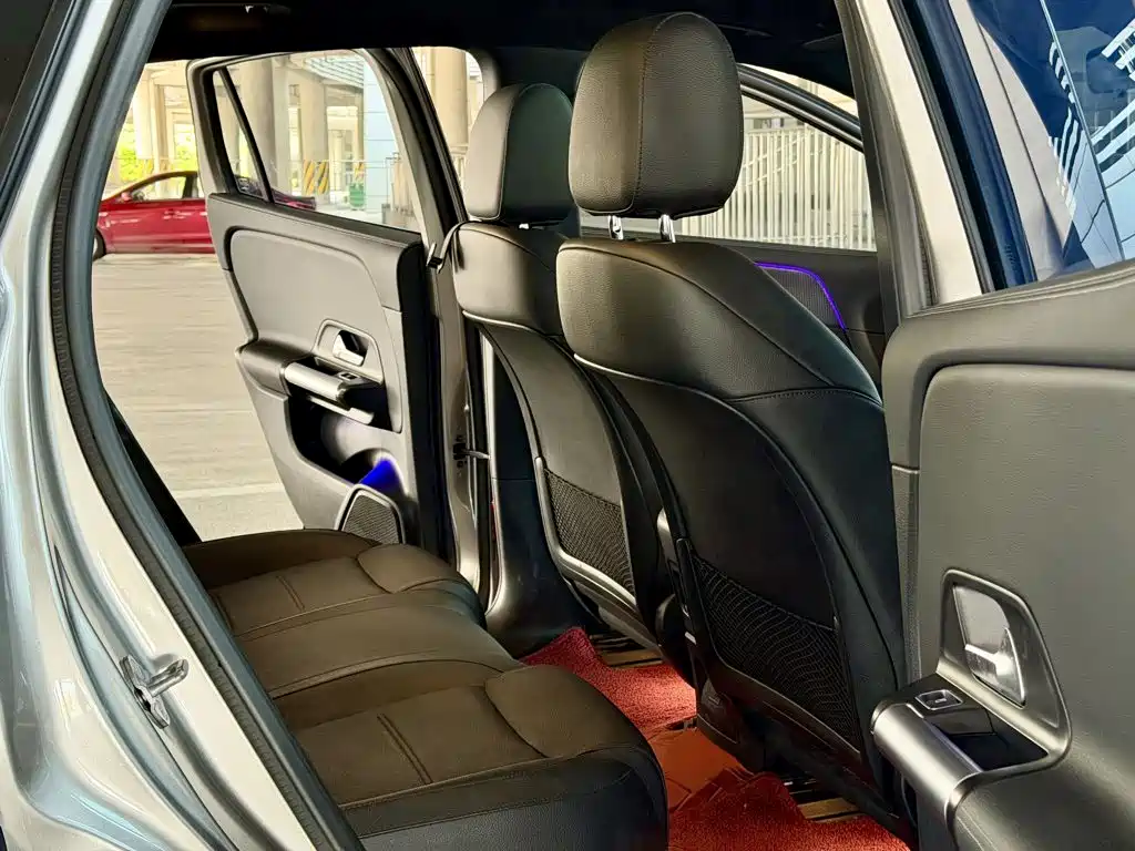 Mercedes-Benz EQA 2023