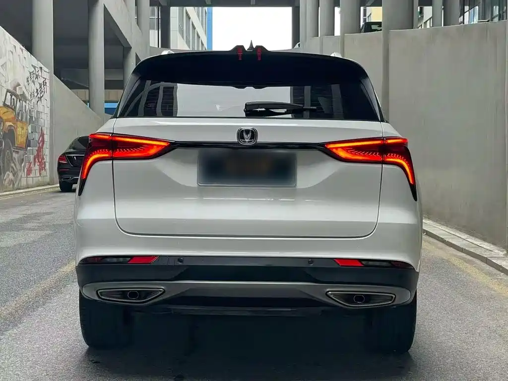 Changan CS75 PLUS 2022 — фото 10