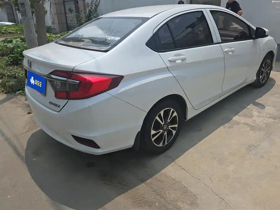 Honda Greiz 2018