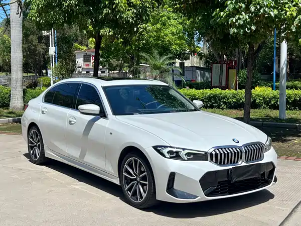 BMW 3 Series 2024