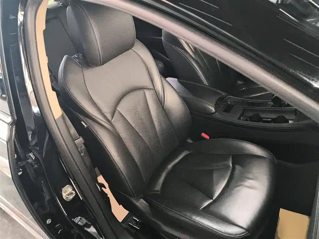 Buick LaCrosse 2019 — фото 20
