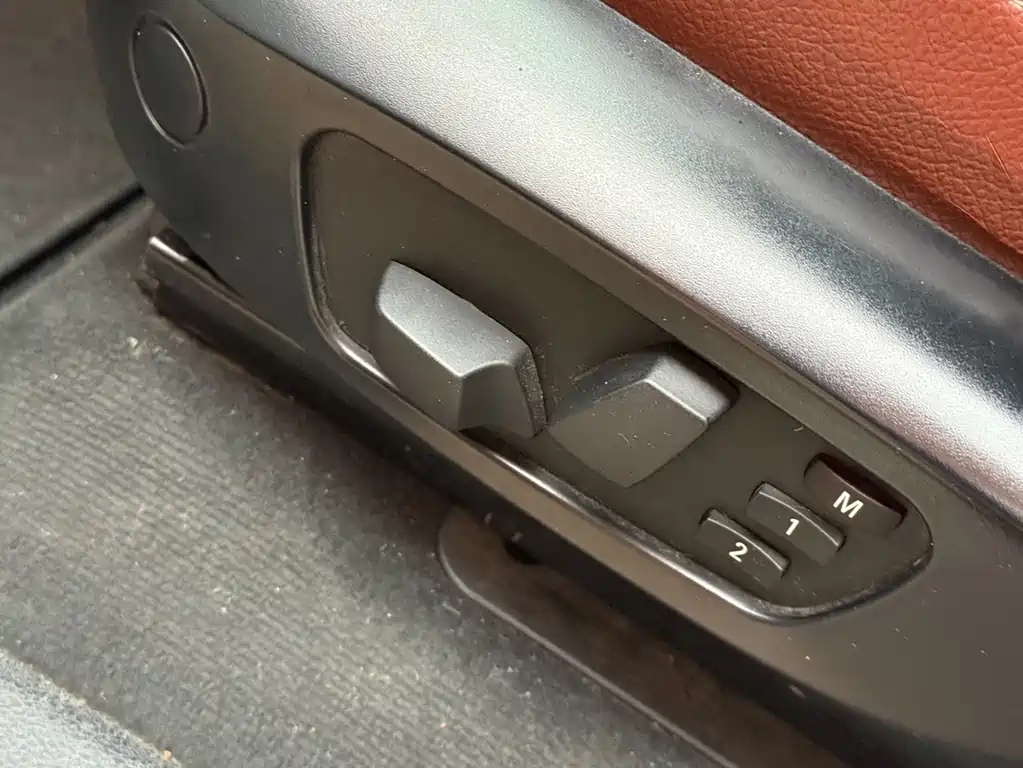 BMW X3 2012 — фото 15