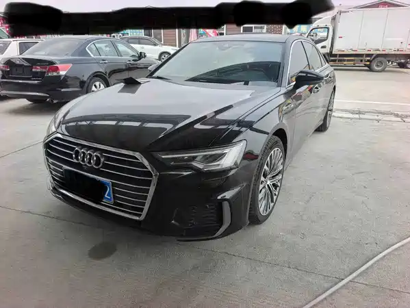 Audi A6L 2022