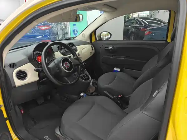 Fiat 500 2011
