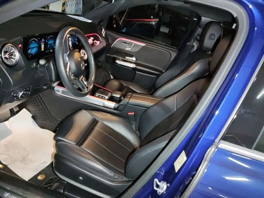 Mercedes-Benz GLB 2021 — фото 15