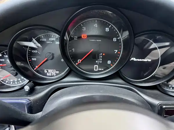 Porsche Panamera 2014
