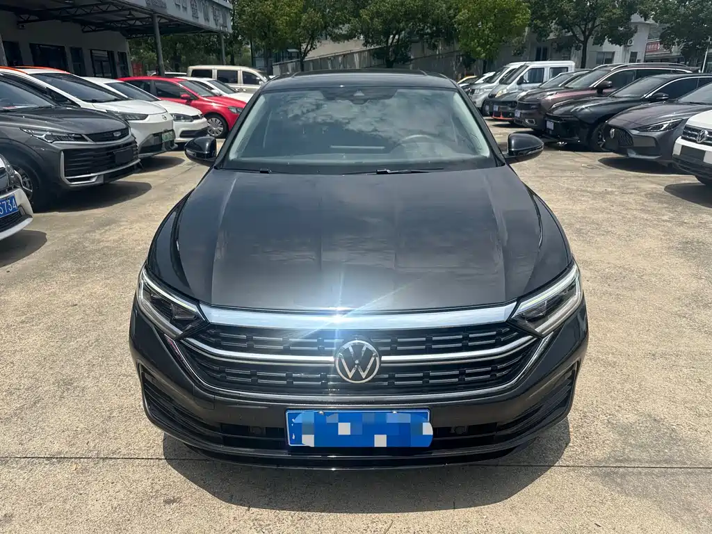 Volkswagen Sagitar 2024