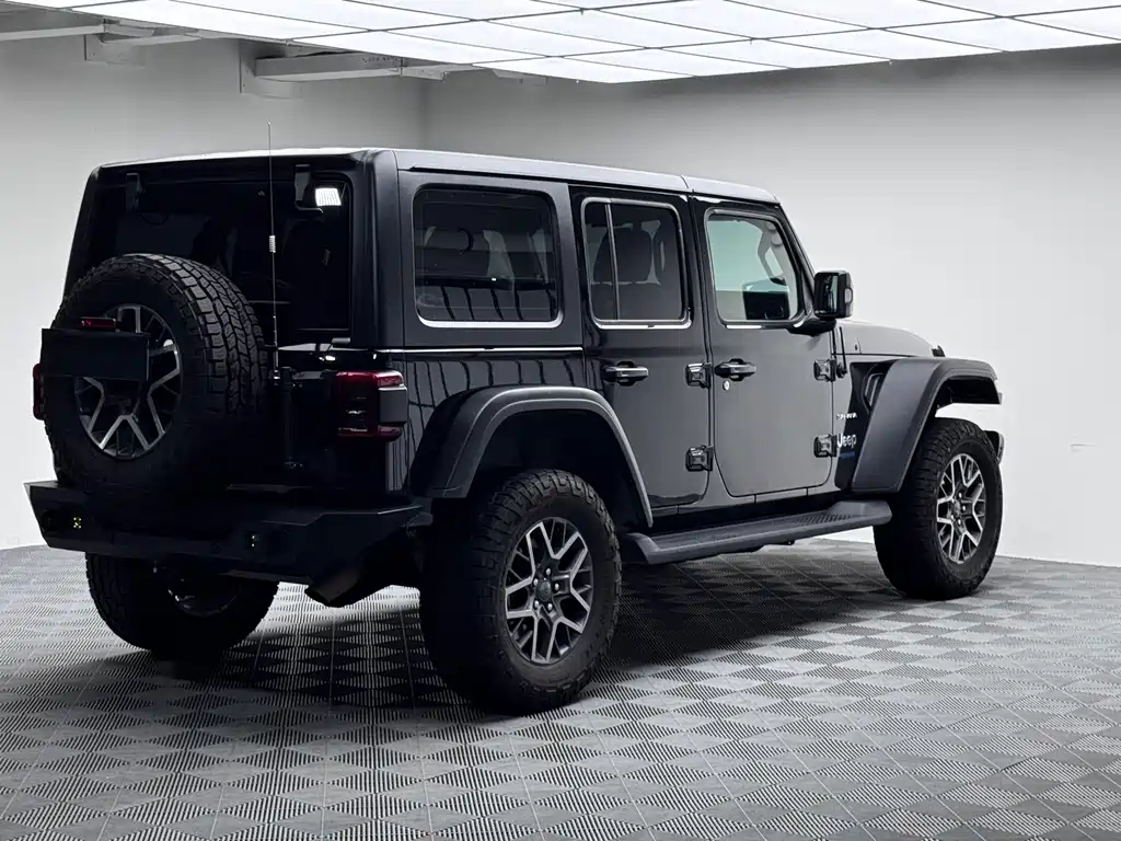 Jeep Wrangler New Energy 2021 — фото 5
