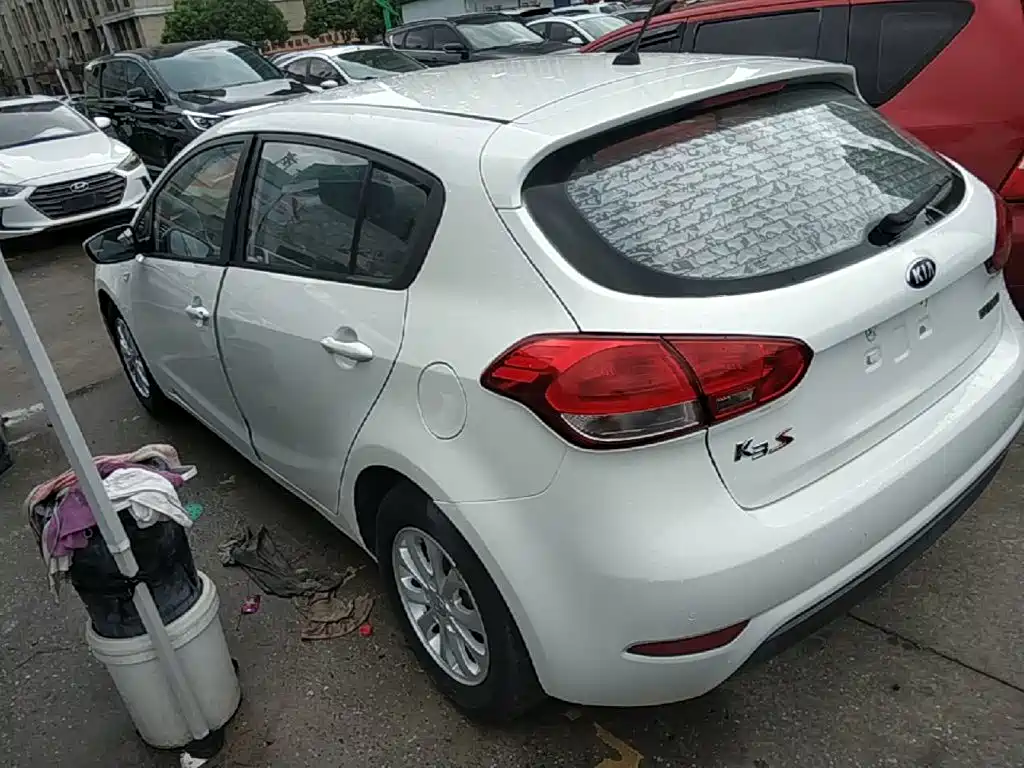 Kia K3S 2015