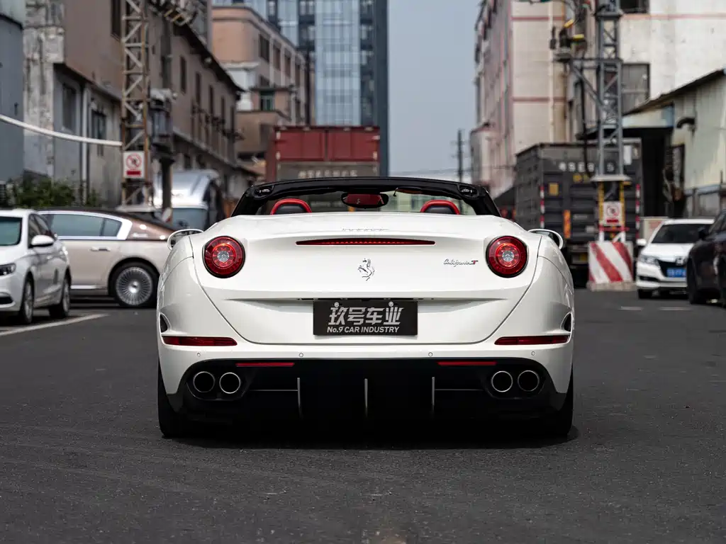 Ferrari California T 2015 — фото 4