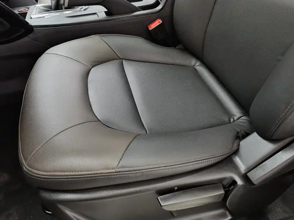 GAC Motor Trumpchi GS4 2016 — фото 20