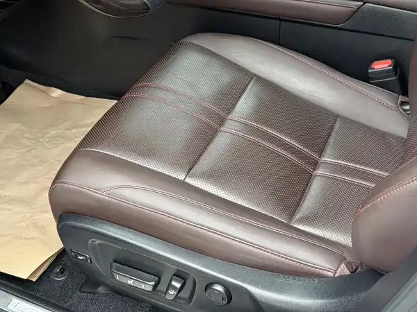 Lexus RX 2020