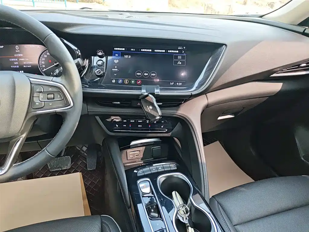 Buick Envision Plus 2023 — фото 13