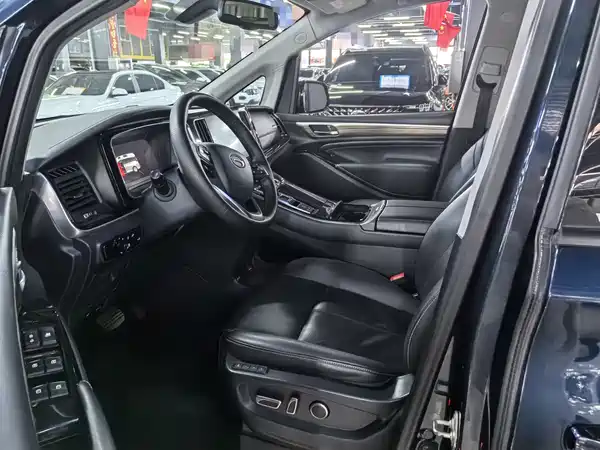 GAC Trumpchi M8 2021