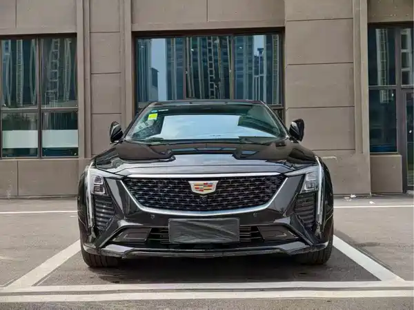 Cadillac CT5 2026
