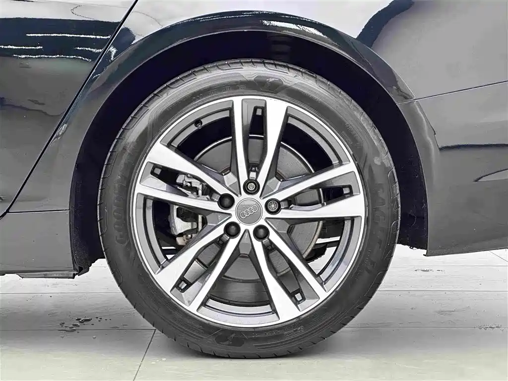 Audi A6L 2020 — фото 17