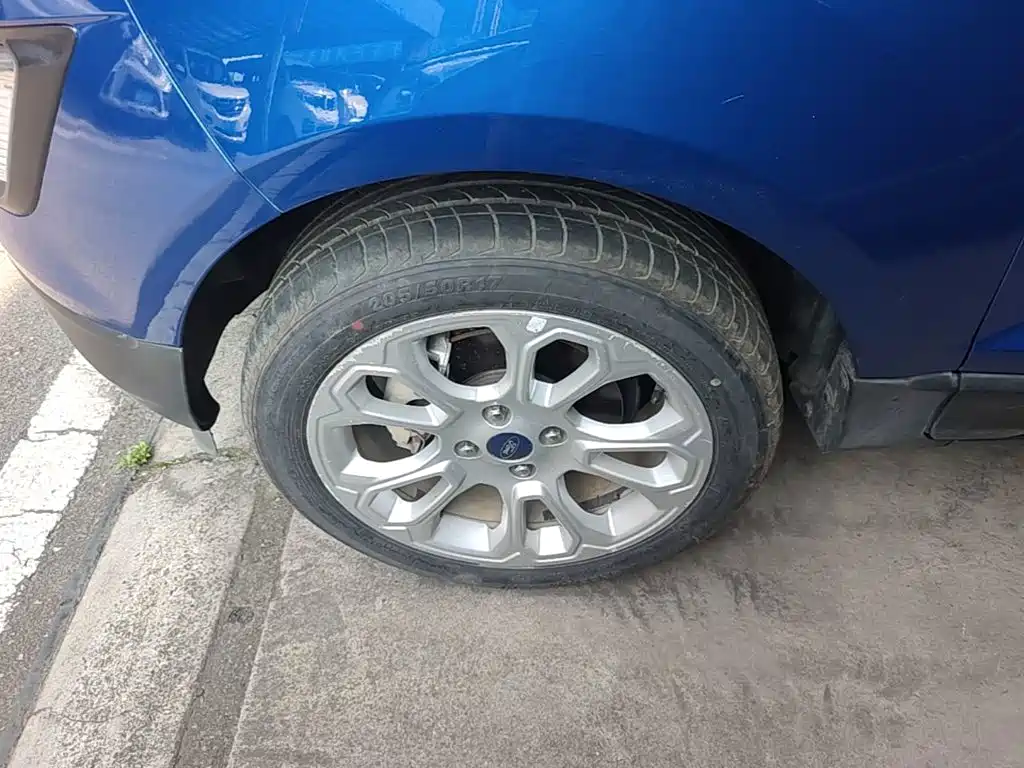 Ford EcoSport 2018 — фото 25
