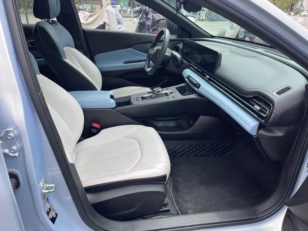 GAC Motor Shadow Leopard 2020 — фото 12