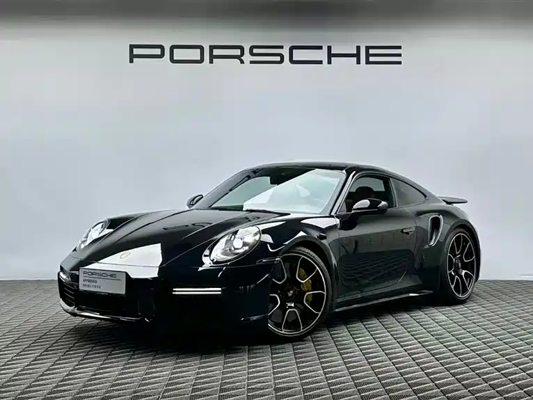 Porsche 911 2022 — фото 1