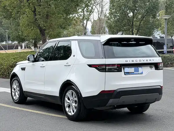Land Rover Discovery 2017