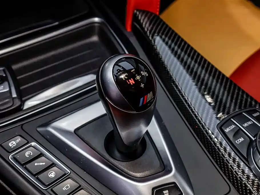 BMW M4 2019 — фото 16