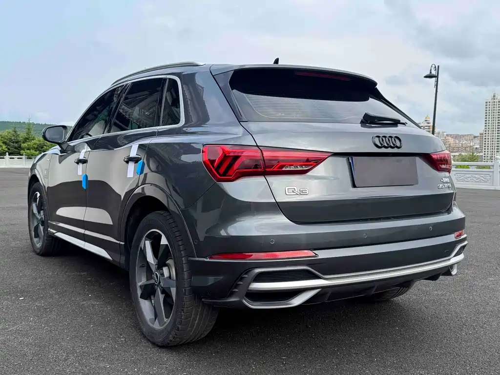 Audi Q3 2021