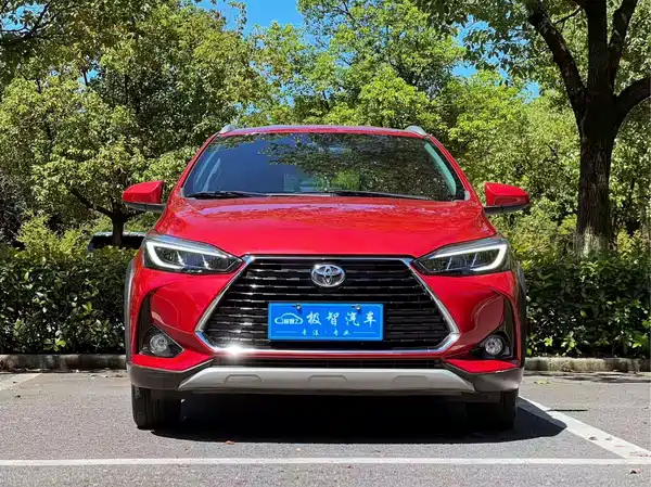 Toyota Yaris L 2022