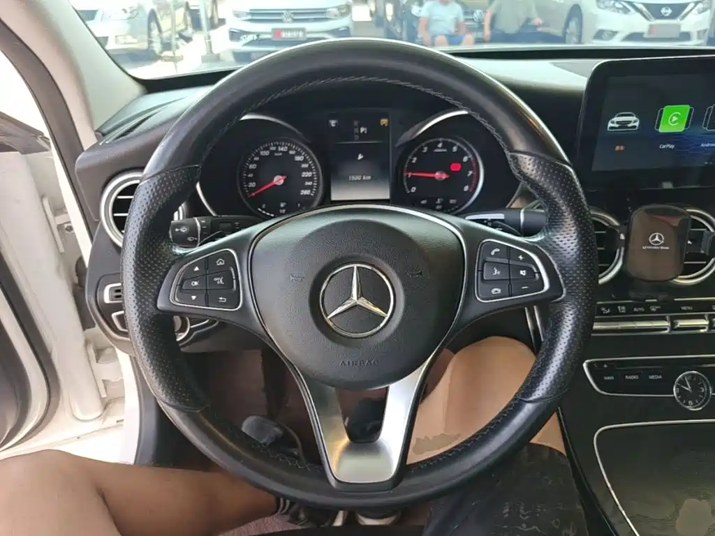Mercedes-Benz C-Class 2016 — фото 11