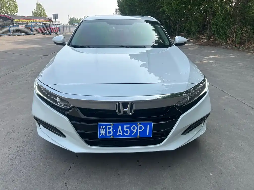 Honda Accord 2019 — фото 2