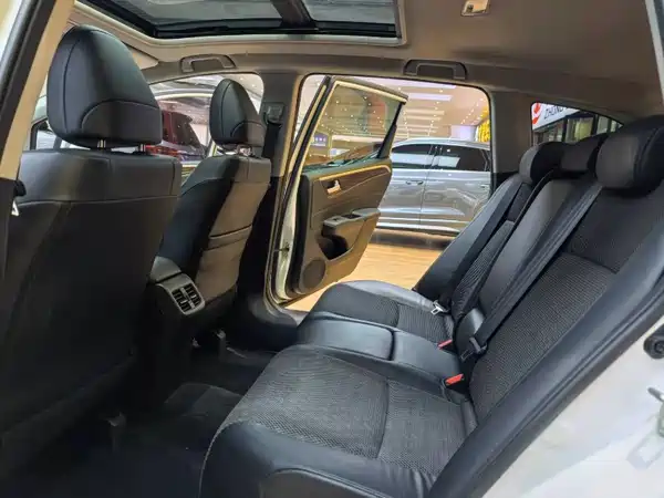 Honda Jade 2019