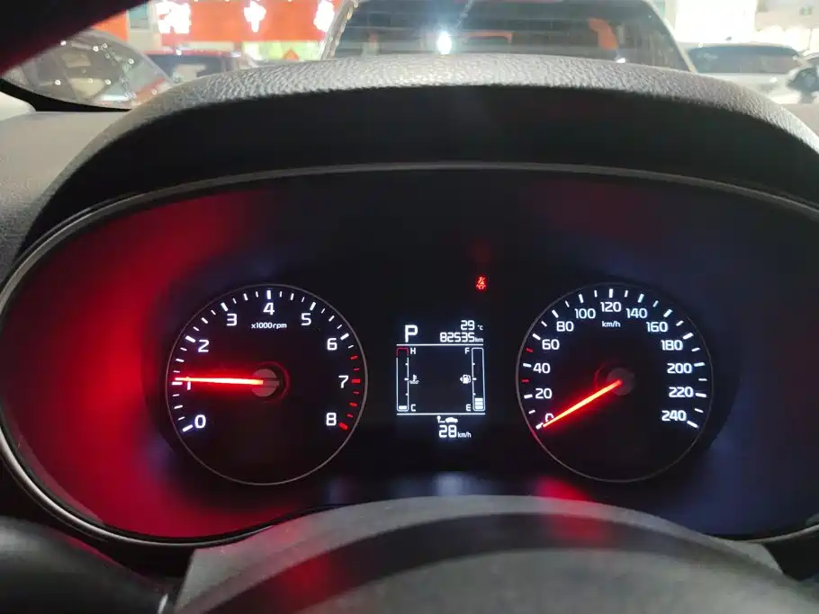 Kia KX3 Proud Running 2015 — фото 14
