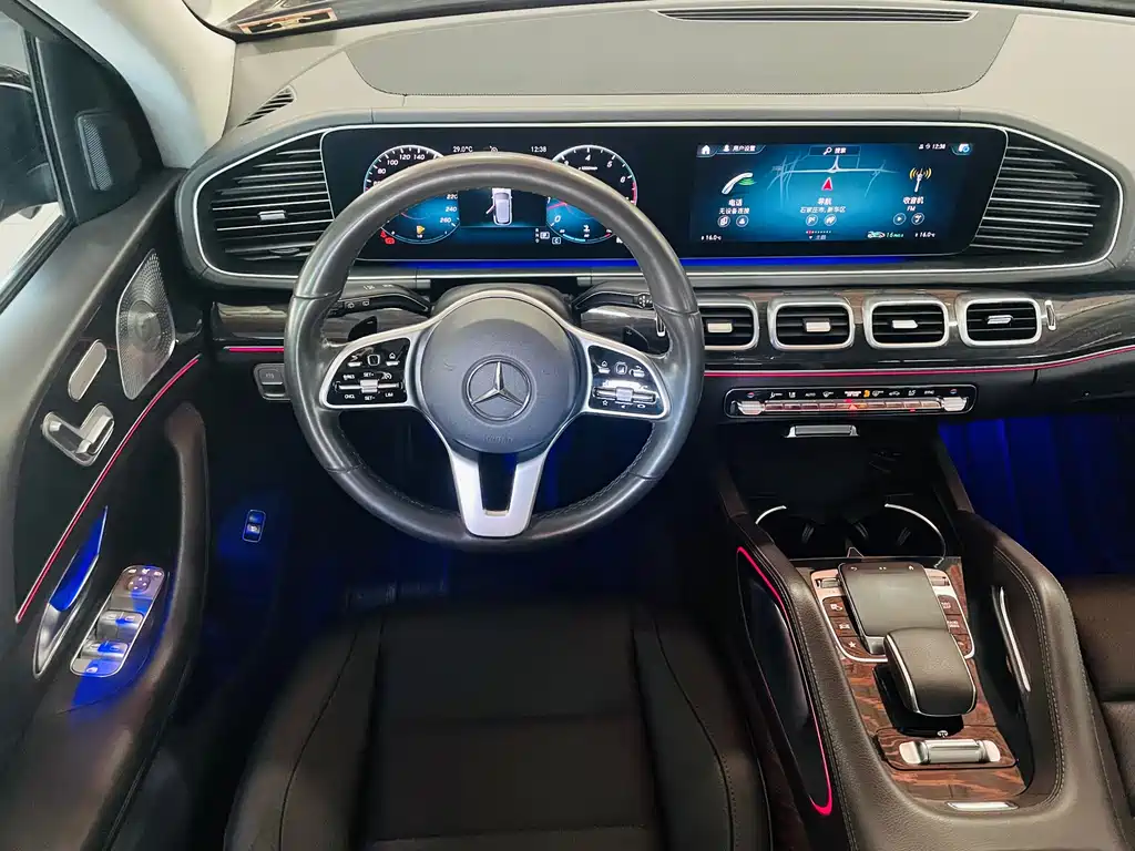 Mercedes-Benz GLE 2019 — фото 13