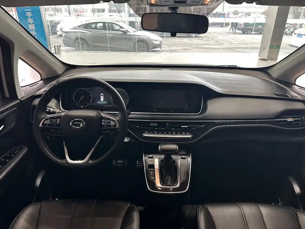 GAC Trumpchi M6 2021 — фото 10